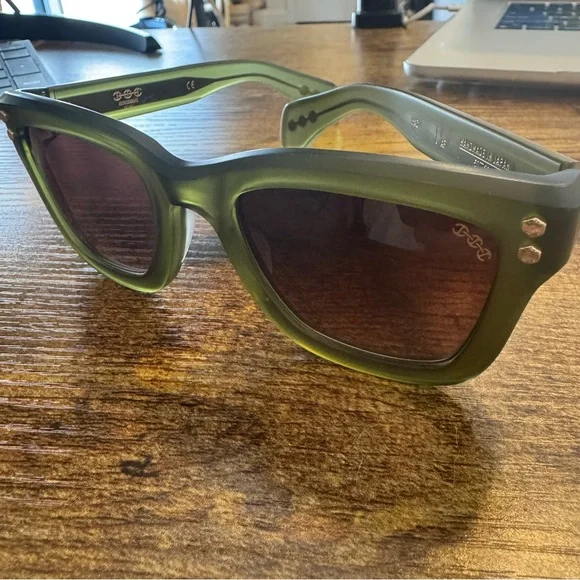 Hoorsenbuhs Model I Solid 24K Gold Accented Matte Army Green Sunglasses